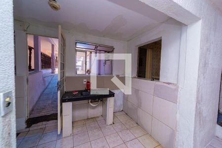 Sala/Cozinha de casa para alugar com 2 quartos, 65m² em Jardim Ponte Rasa, São Paulo