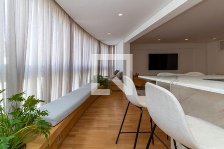 Sala de apartamento à venda com 3 quartos, 180m² em Pompeia, São Paulo