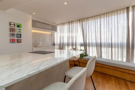 Sala de apartamento à venda com 3 quartos, 180m² em Pompeia, São Paulo