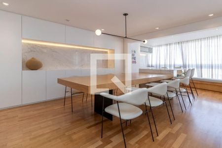 Sala de apartamento à venda com 3 quartos, 180m² em Pompeia, São Paulo