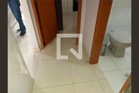 Casa à venda com 2 quartos, 104m² em Utinga, Santo André