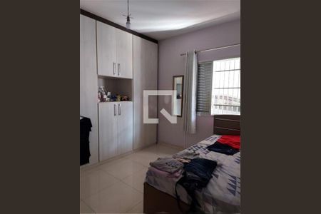 Casa à venda com 2 quartos, 104m² em Utinga, Santo André