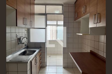 Cozinha de apartamento à venda com 2 quartos, 75m² em Perdizes, São Paulo