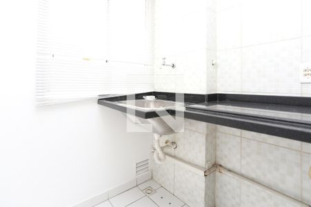 Cozinha de apartamento para alugar com 2 quartos, 44m² em Mário Quintana, Porto Alegre