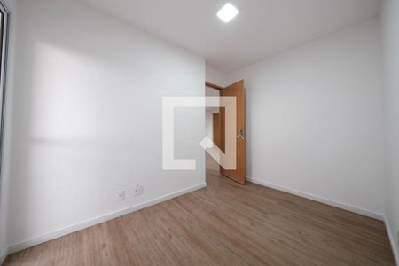 Quarto 2 de apartamento para alugar com 2 quartos, 55m² em Vila Guilhermina, São Paulo