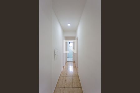 corredor de apartamento à venda com 2 quartos, 54m² em Vila Sônia do Taboão, Taboão da Serra