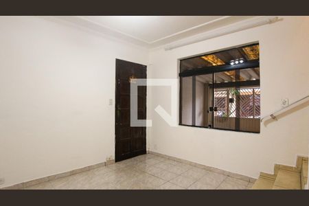 Sala de casa à venda com 2 quartos, 90m² em Conjunto Residencial Sitio Oratorio, São Paulo