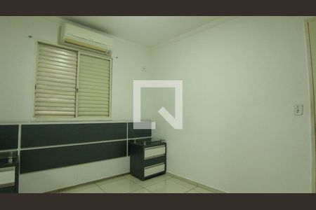 Quarto de casa à venda com 2 quartos, 90m² em Conjunto Residencial Sitio Oratorio, São Paulo