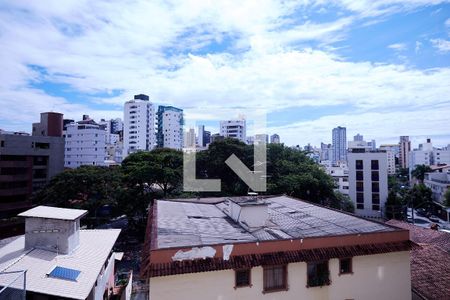 Casa para alugar com 3 quartos, 140m² em Cidade Nova, Belo Horizonte