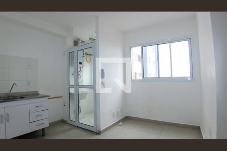 Apartamento para alugar com 2 quartos, 34m² em Vila Tolstoi, São Paulo