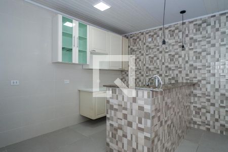 Cozinha de casa para alugar com 1 quarto, 55m² em Vila Progredior, São Paulo