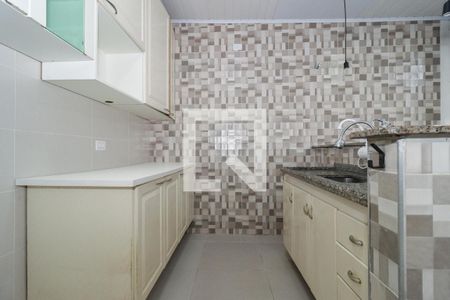 Cozinha de casa para alugar com 1 quarto, 55m² em Vila Progredior, São Paulo