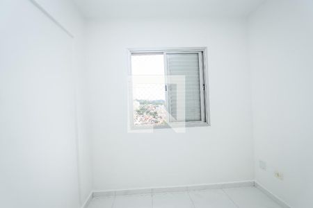 Quarto 2 de apartamento para alugar com 2 quartos, 53m² em Jardim Cláudia, São Paulo