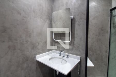 Banheiro de apartamento para alugar com 1 quarto, 21m² em Santo Amaro, São Paulo