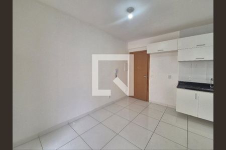 Sala/Cozinha de apartamento à venda com 1 quarto, 65m² em Recreio dos Bandeirantes, Rio de Janeiro