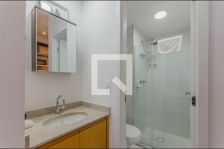 Banheiro de kitnet/studio à venda com 1 quarto, 25m² em Vila Mariana, São Paulo