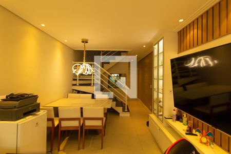 Sala de casa à venda com 3 quartos, 138m² em Vila Ema, São Paulo