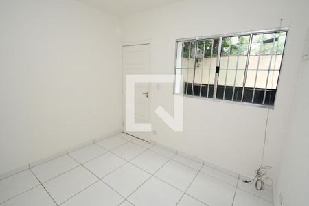 Sala de casa para alugar com 1 quarto, 100m² em Vila Anhanguera, São Paulo