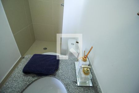 Apartamento à venda com 59m², 2 quartos e 1 vaga Apartamento à venda com 59m², 2 quartos e 1 vagaBanheiro