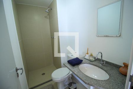 Apartamento à venda com 59m², 2 quartos e 1 vaga Apartamento à venda com 59m², 2 quartos e 1 vagaBanheiro