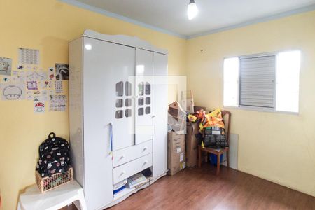 Quarto 1 de casa para alugar com 4 quartos, 94m² em Vila Nova Galvão, São Paulo