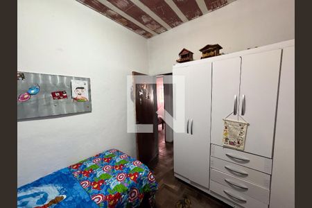 Quarto de casa à venda com 3 quartos, 360m² em Santa Helena, Belo Horizonte