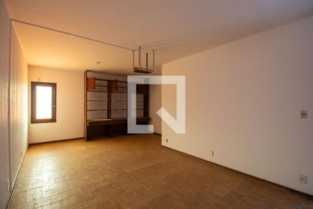 Casa para alugar com 450m², 3 quartos e 7 vagas Casa para alugar com 450m², 3 quartos e 7 vagasEscritório