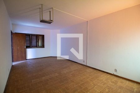 Casa para alugar com 450m², 3 quartos e 7 vagas Casa para alugar com 450m², 3 quartos e 7 vagasEscritório