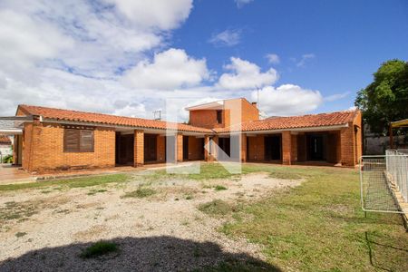 Casa para alugar com 450m², 3 quartos e 7 vagas Casa para alugar com 450m², 3 quartos e 7 vagasÁrea Externa