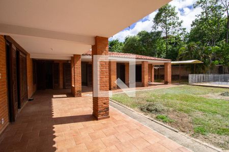 Casa para alugar com 450m², 3 quartos e 7 vagas Casa para alugar com 450m², 3 quartos e 7 vagasÁrea Externa