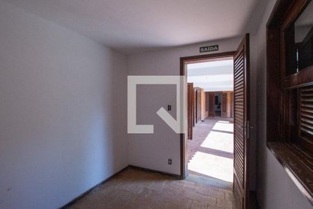 Casa para alugar com 450m², 3 quartos e 7 vagas Casa para alugar com 450m², 3 quartos e 7 vagasEscritório 4