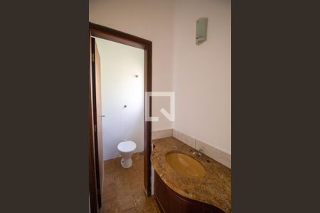 Casa para alugar com 450m², 3 quartos e 7 vagas Casa para alugar com 450m², 3 quartos e 7 vagasLavabo