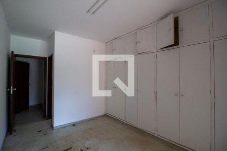 Casa para alugar com 450m², 3 quartos e 7 vagas Casa para alugar com 450m², 3 quartos e 7 vagasSuíte 1