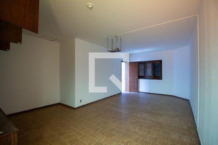 Casa para alugar com 450m², 3 quartos e 7 vagas Casa para alugar com 450m², 3 quartos e 7 vagasEscritório