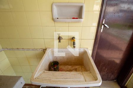 Casa para alugar com 450m², 3 quartos e 7 vagas Casa para alugar com 450m², 3 quartos e 7 vagasÁrea de Serviço