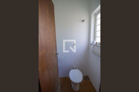 Casa para alugar com 450m², 3 quartos e 7 vagas Casa para alugar com 450m², 3 quartos e 7 vagasLavabo