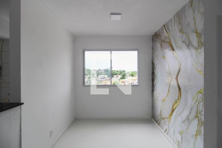 Sala de apartamento para alugar com 2 quartos, 43m² em Santo Antonio da Prata, Belford Roxo