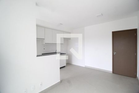 Sala de apartamento para alugar com 2 quartos, 59m² em Jaraguá, Uberlândia