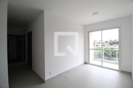 Sala de apartamento para alugar com 2 quartos, 59m² em Jaraguá, Uberlândia