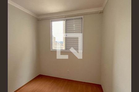 Quarto 1 de apartamento para alugar com 2 quartos, 43m² em Jardim Iris, São Paulo