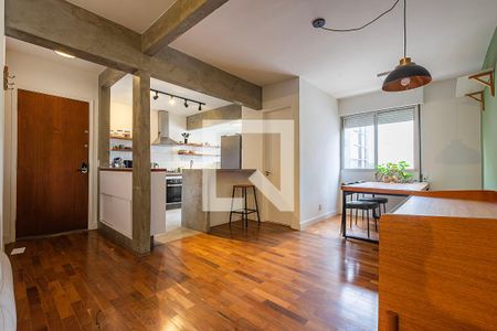 Sala/Cozinha de apartamento para alugar com 1 quarto, 73m² em Cerqueira César, São Paulo