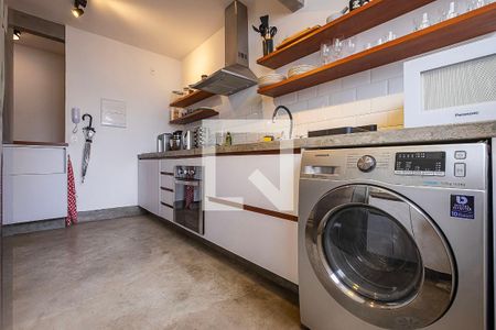 Apartamento para alugar com 1 quarto, 73m² em Cerqueira César, São Paulo