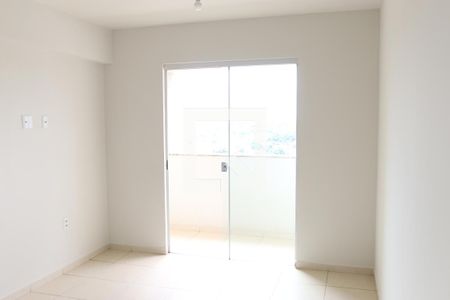 Sala de apartamento para alugar com 3 quartos, 68m² em Setor Negrão de Lima, Goiânia