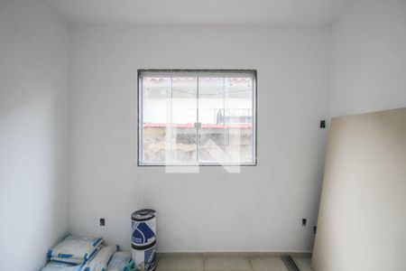 Quarto 1 de casa para alugar com 2 quartos, 699m² em Heliópolis, Belford Roxo