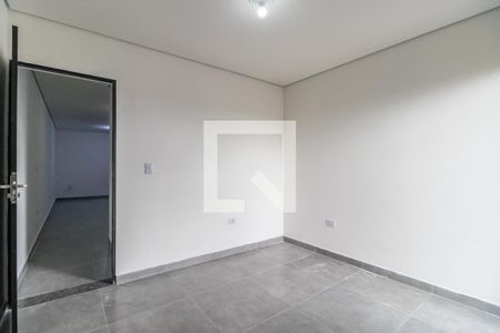 Quarto de apartamento para alugar com 1 quarto, 60m² em Jardim Maria Helena, Barueri