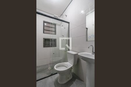 Banheiro de apartamento para alugar com 1 quarto, 60m² em Jardim Maria Helena, Barueri