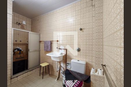 Apartamento à venda com 130m², 3 quartos e sem vaga Apartamento à venda com 130m², 3 quartos e sem vagaBanheiro Corredor