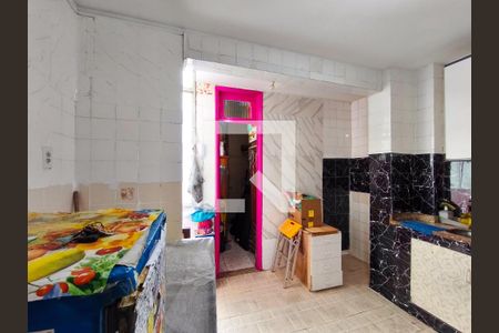 Apartamento à venda com 130m², 3 quartos e sem vaga Apartamento à venda com 130m², 3 quartos e sem vagaCozinha