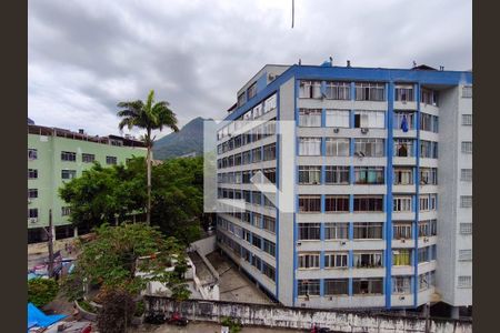 Apartamento à venda com 130m², 3 quartos e sem vaga Apartamento à venda com 130m², 3 quartos e sem vagaVista do Quarto 2