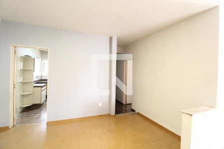 Sala 1 de apartamento para alugar com 3 quartos, 110m² em Cazeca, Uberlândia